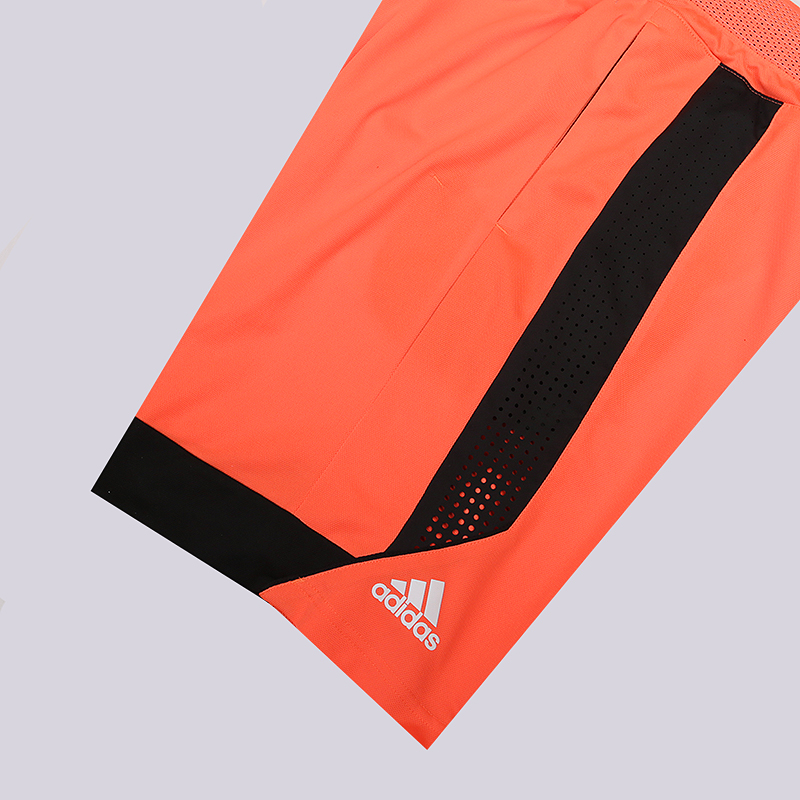 Мужские шорты adidas C365 Short (ED8388)  - цена, описание, фото 2